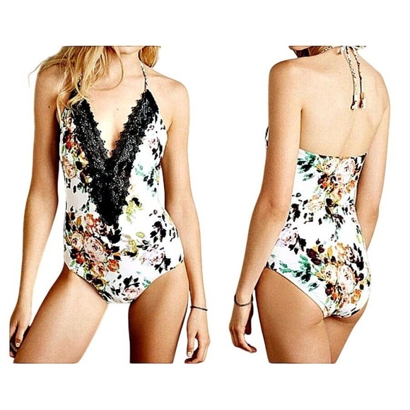 The Unbranded Brand Other - Women's Black Lace One-Piece Swimsuit Deep V Halter Open Back Size L